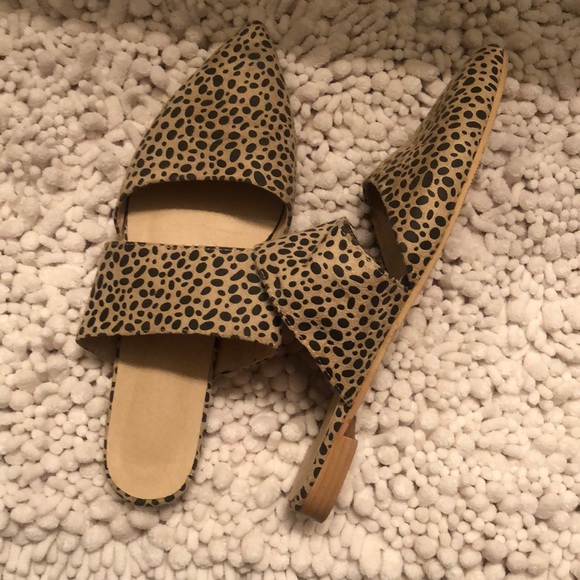 Cheetah flats - Picture 3 of 3